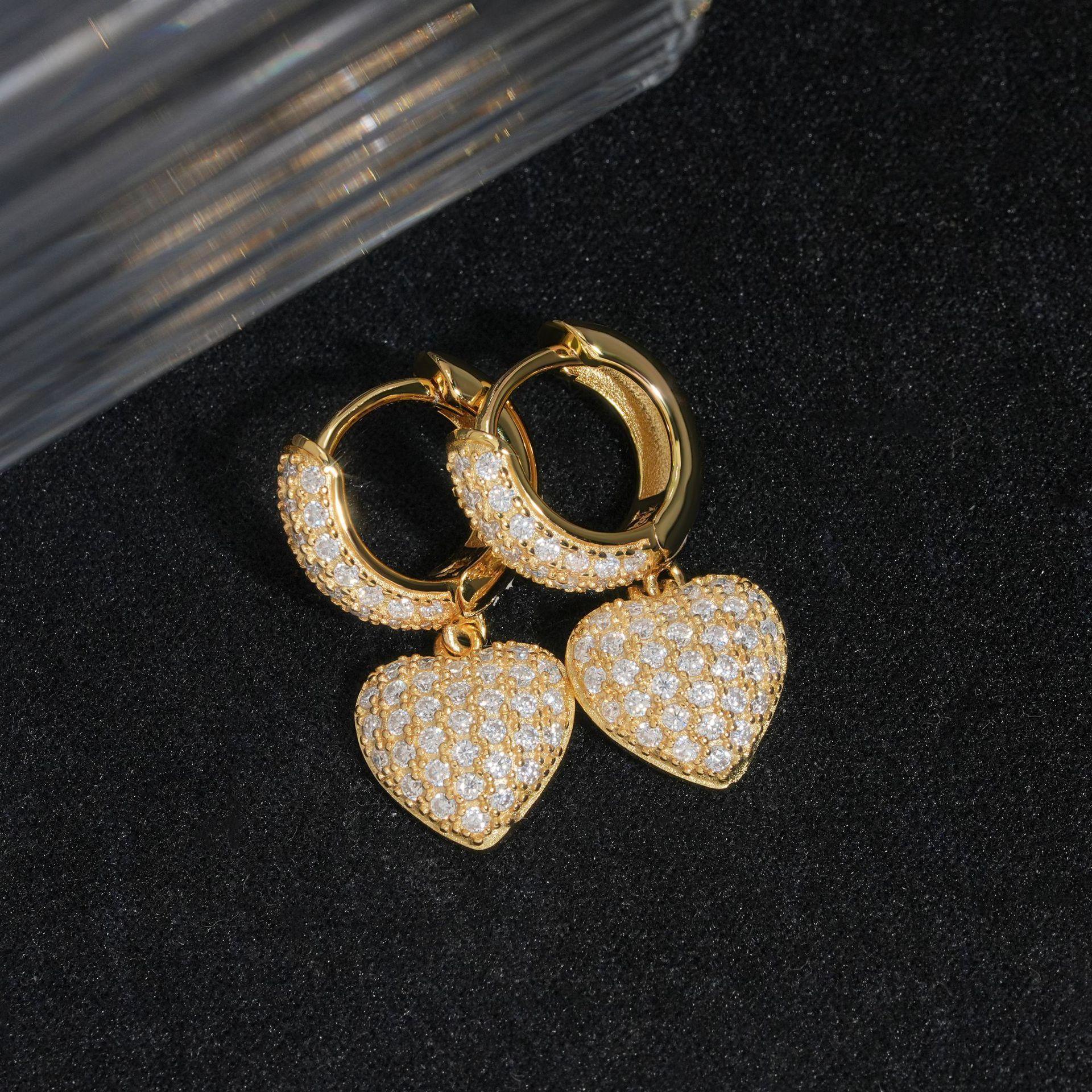 S925 Silver VVS Style Moissanite Heart Look Earrings - CaratixJewelry